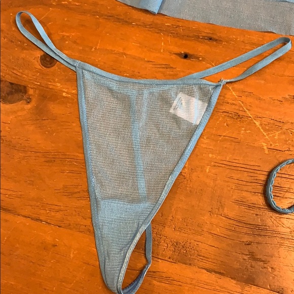 Victoria’s Secret top with two V-strings - Picture 5 of 8